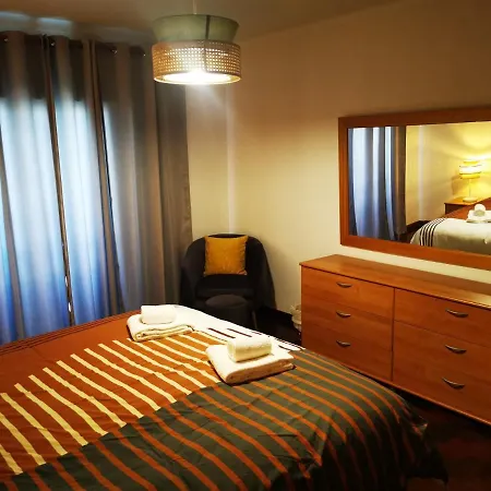 アパート The Market Square House